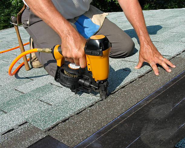 Best Best Roofing Contractors  in South Portland, ME